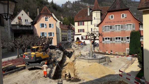 Travaux de réaménagement devant l'hôtel des deux clefs à St-Ursanne